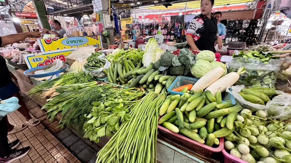 Mae Somchit Kata Fresh Market